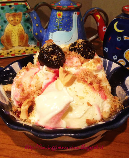 Gelato al cheesecake con amarene