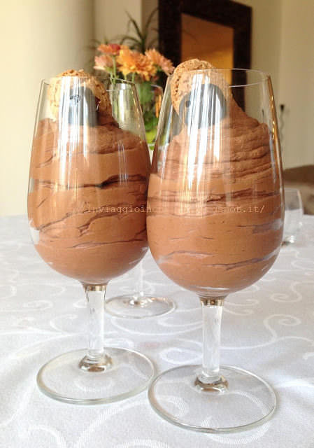 mousse al cioccolato fondente e peperoncino