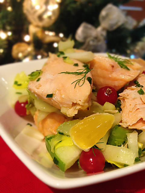 insalata di frutta e salmone Insalata di frutta con sedano e salmone