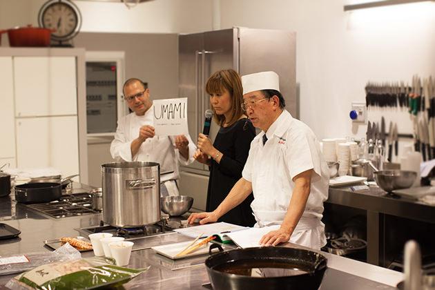 1ChefAkiraOshima_spiegaUmami-1 Chef Oshima spiega l'umami
