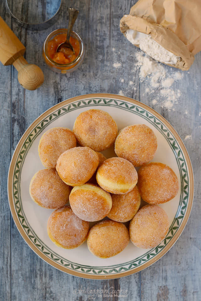 Krapfen o bomboloni