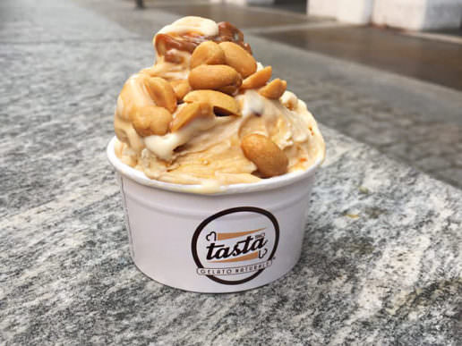 tasta Gelato naturale di Tasta