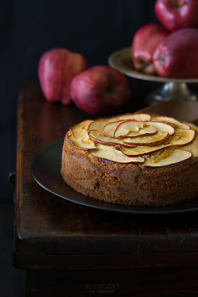 Buckwheat apple cake with almonds Buckwheat apple cake with almonds
