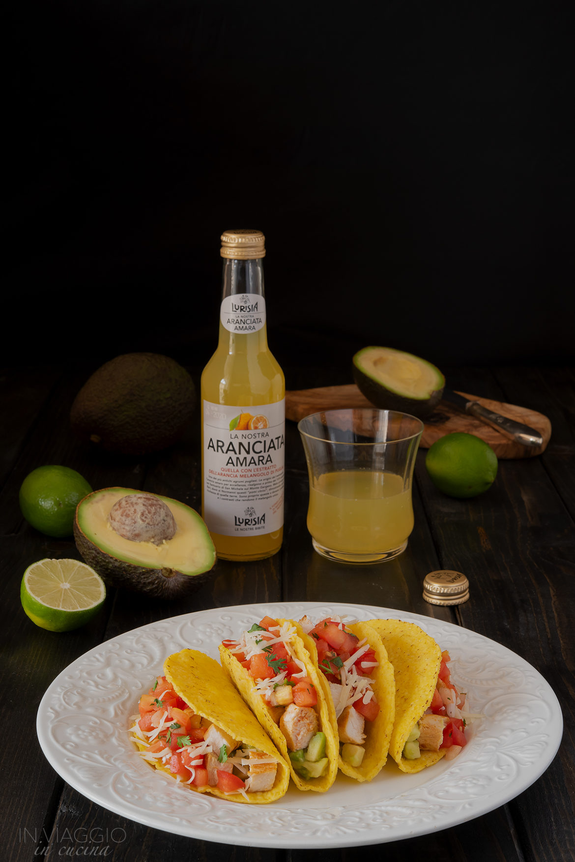 Tacos di mais con pollo e pico de gallo