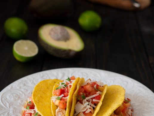 tacos with chicken, avocado and pico de gallo tacos with chicken, avocado and pico de gallo