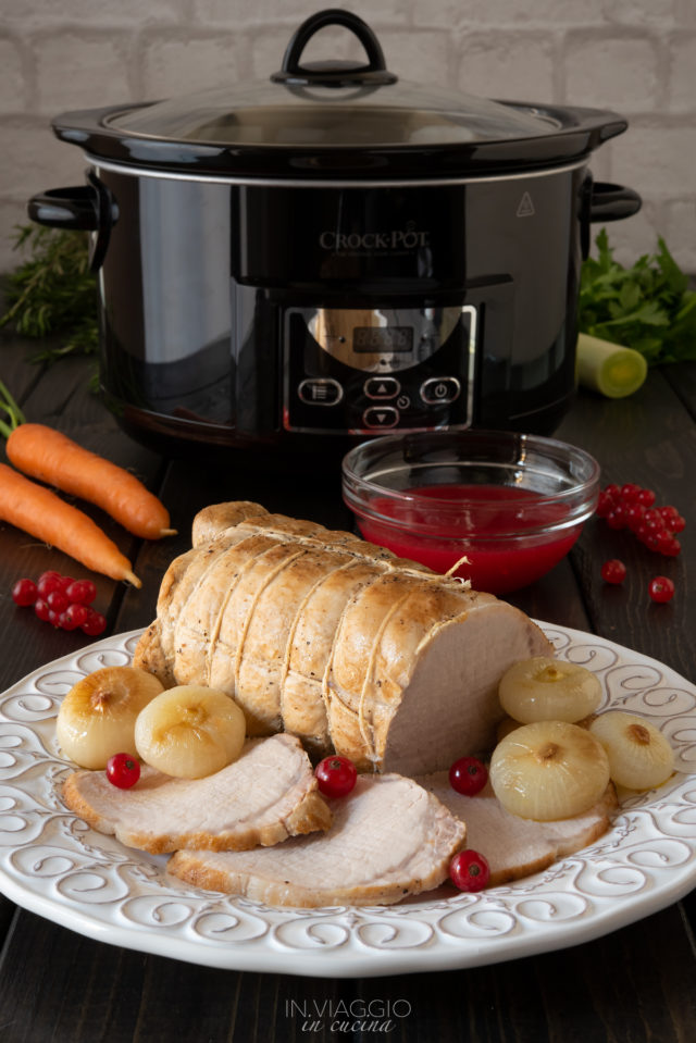 Slow-cooked pork roast with red currant sauce Slow-cooked pork roast with red currant sauce