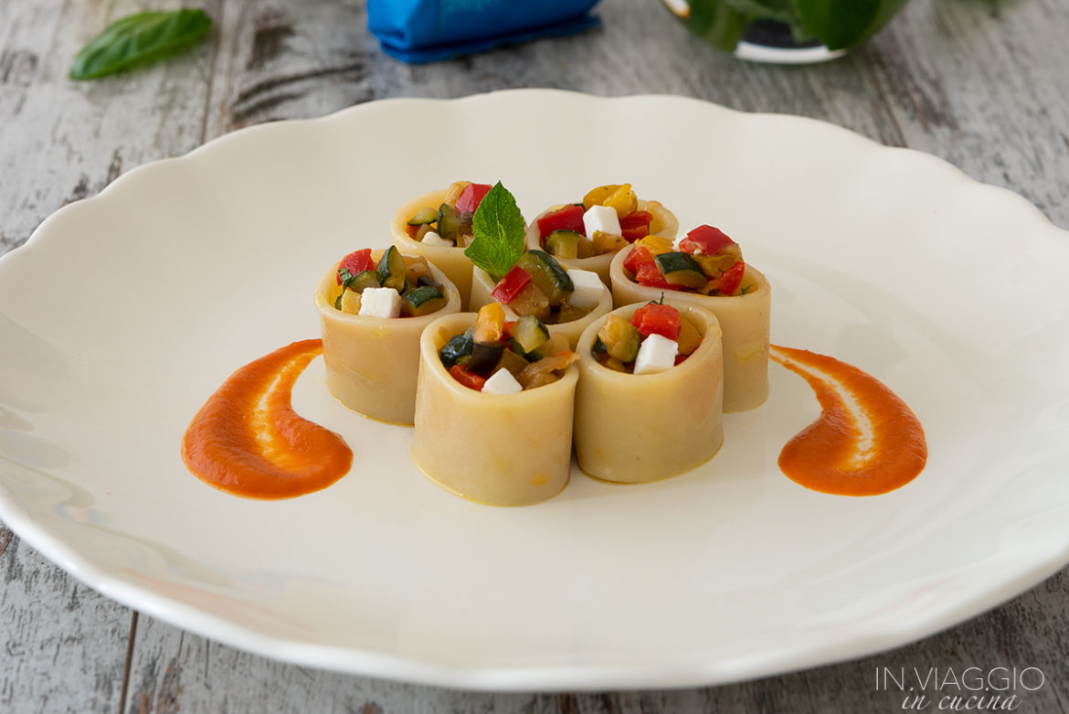 pasta fredda ripiena di ratatouille e feta