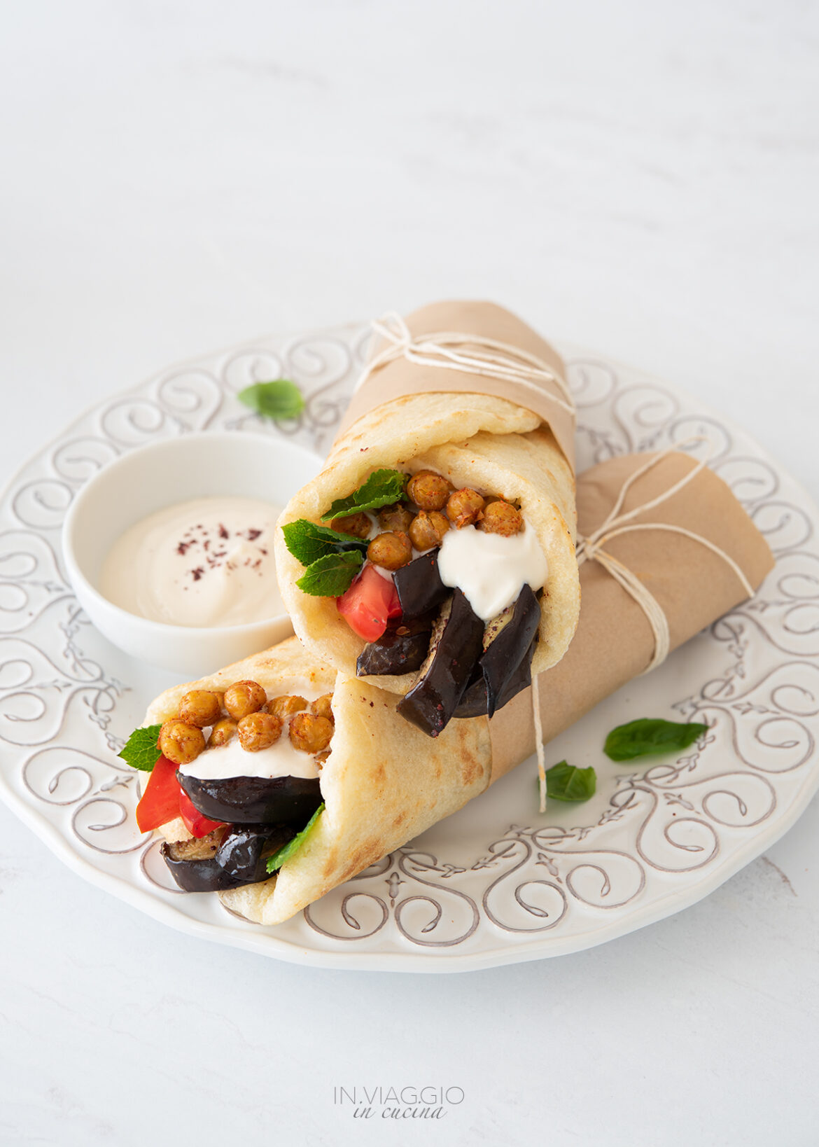 pita vegetariana con melanzane e ceci